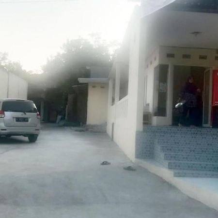 Reddoorz @ Jalan Raya Kaliwungu Selatan Kendal Hotell Eksteriør bilde